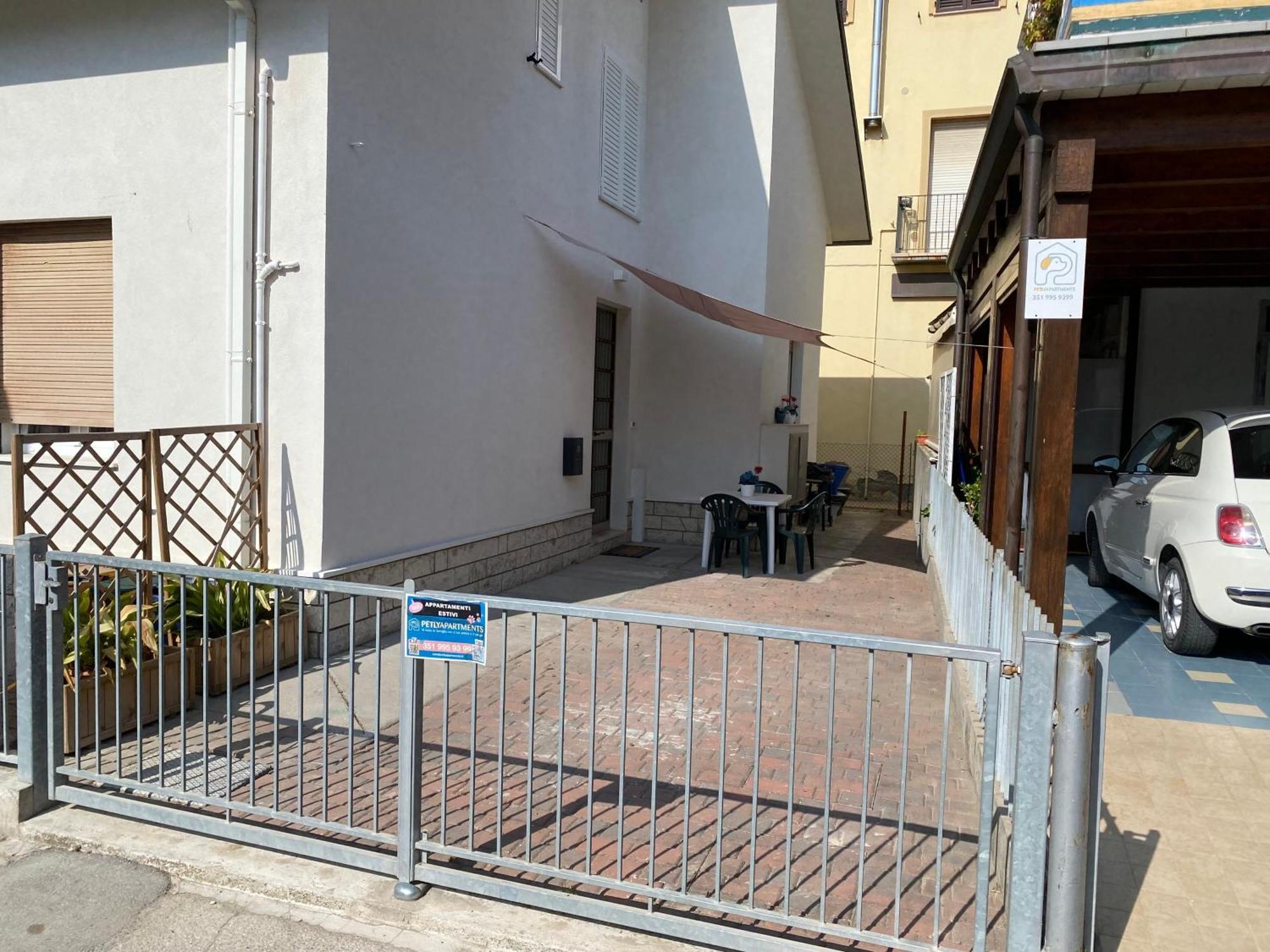 Petlyapartments #12 Bellaria-Igea Marina Extérieur photo
